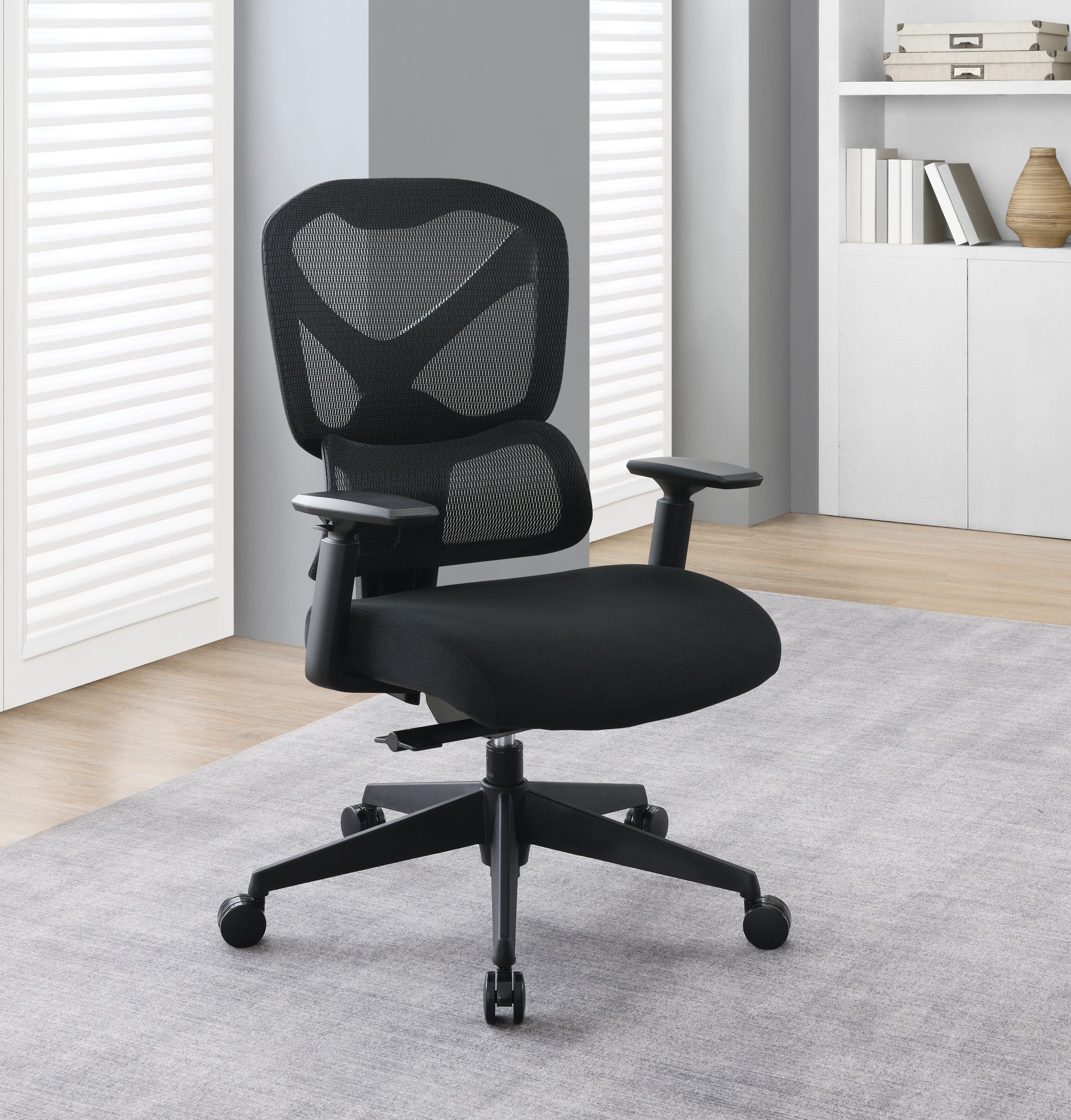 Mesh Back Manager’s Chair