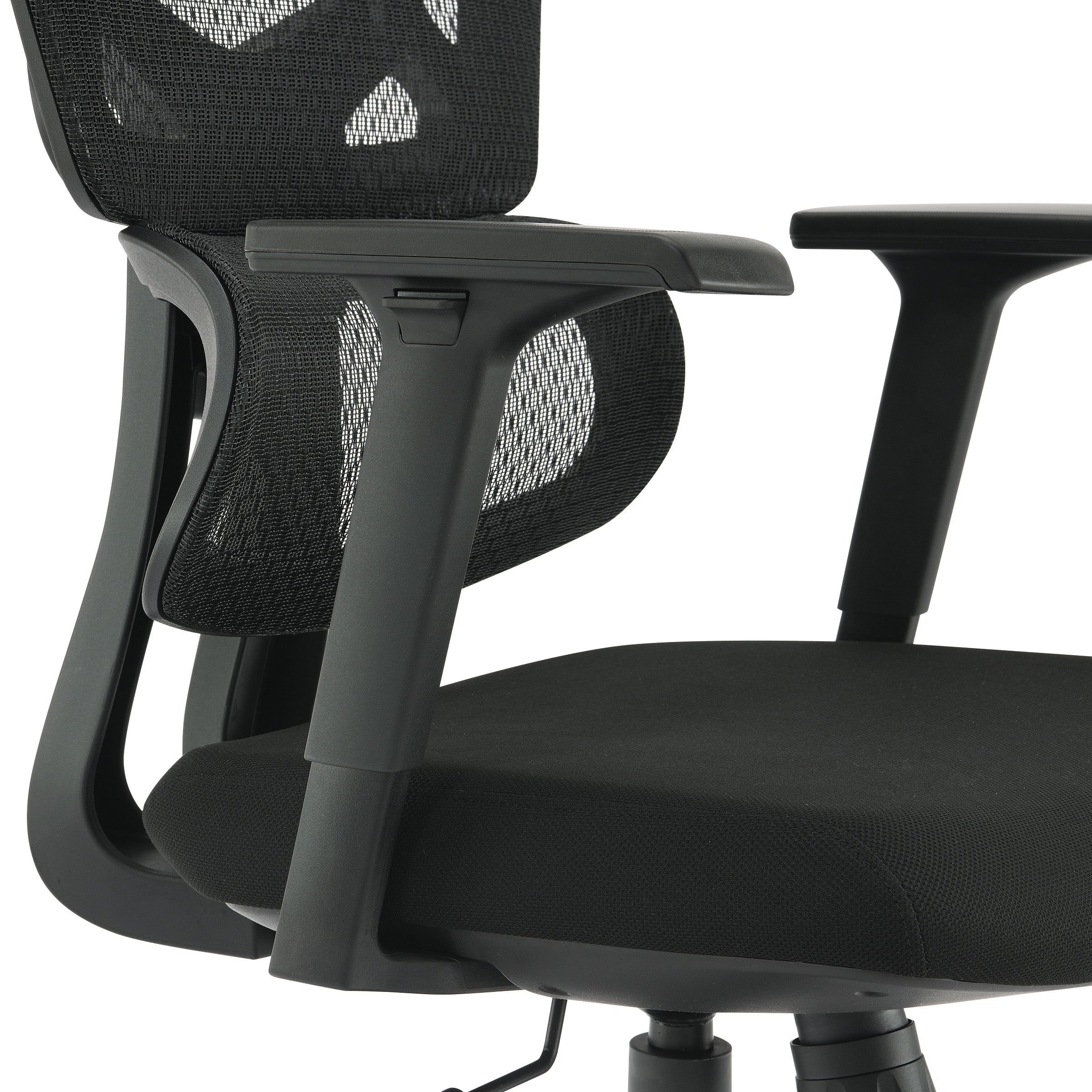Mesh Back Manager’s Chair with Head