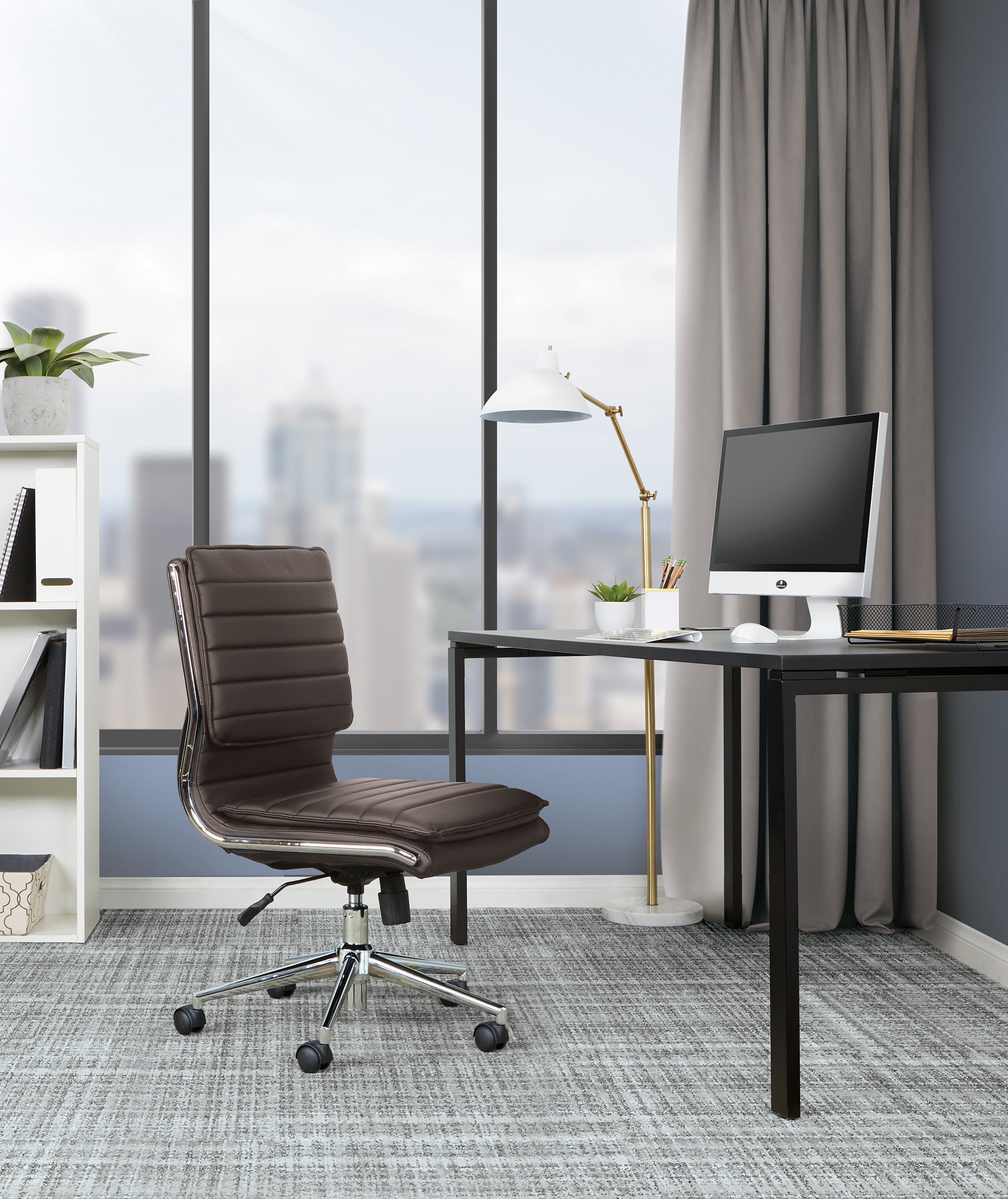 Armless Mid Bk Mgrs Faux Lthr Chair