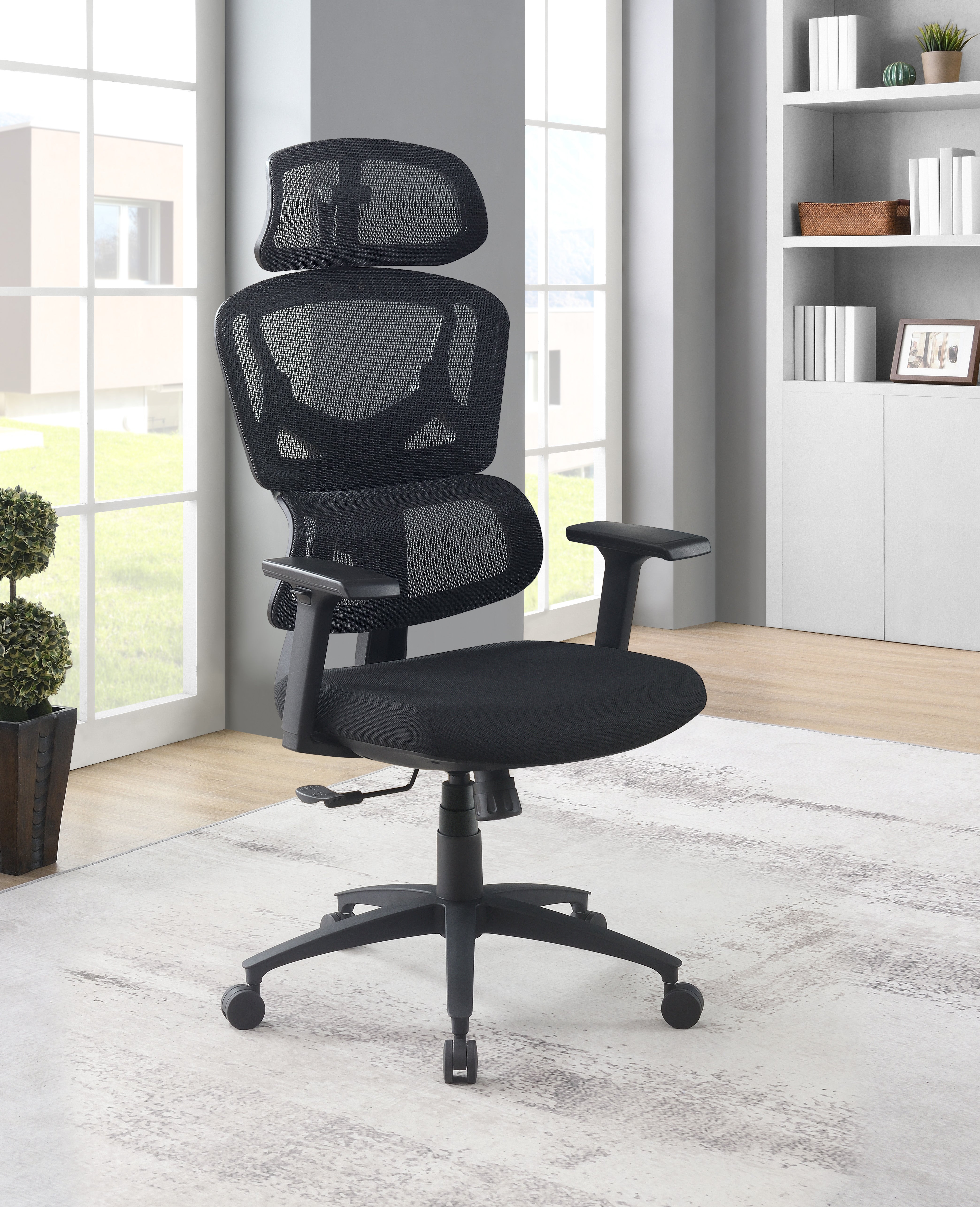Mesh Back Manager’s Chair with Head