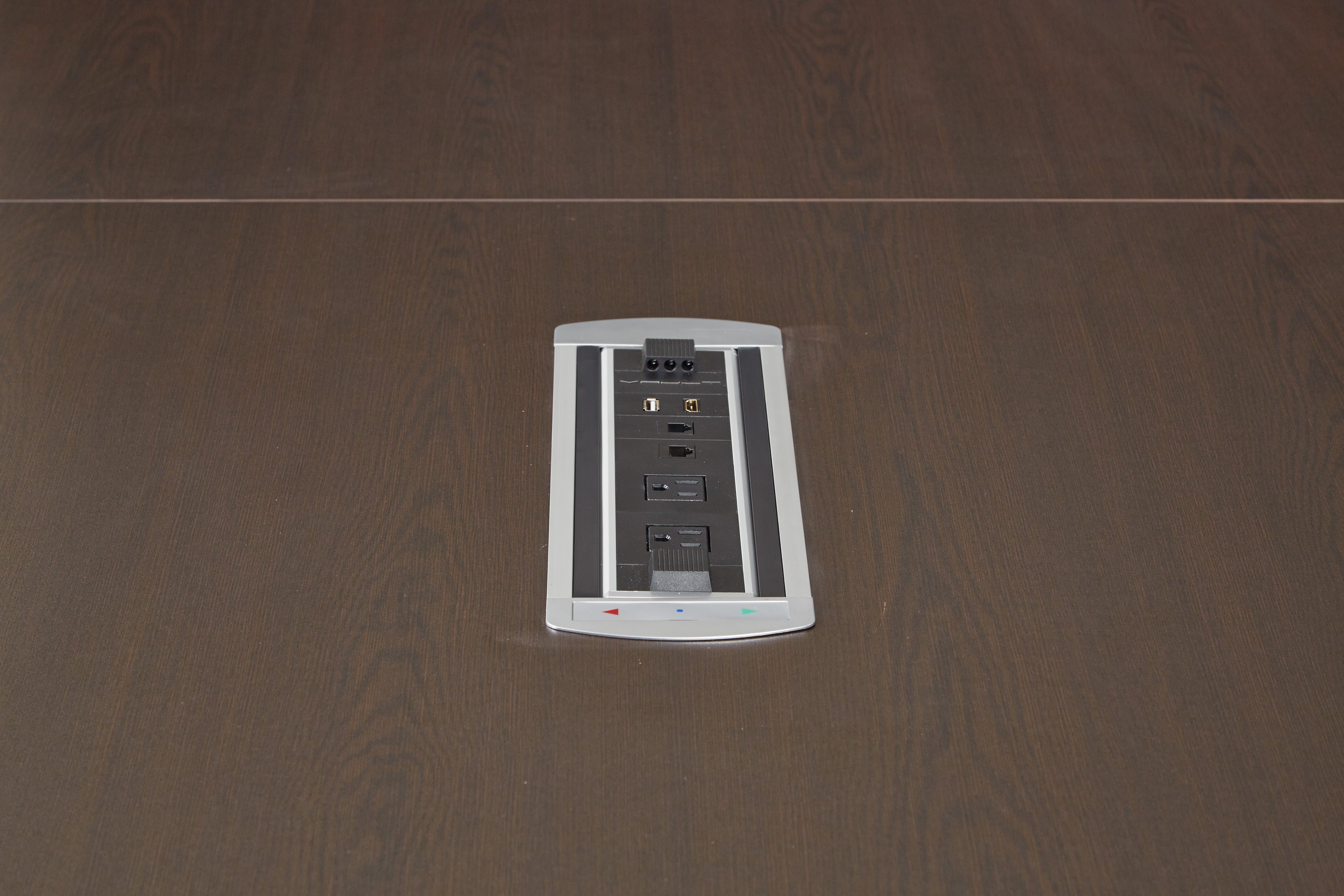 Expandable Tables Power/Data Unit, 2 Power, 2 Rj45 Cat. 6 Plus 6' Cord