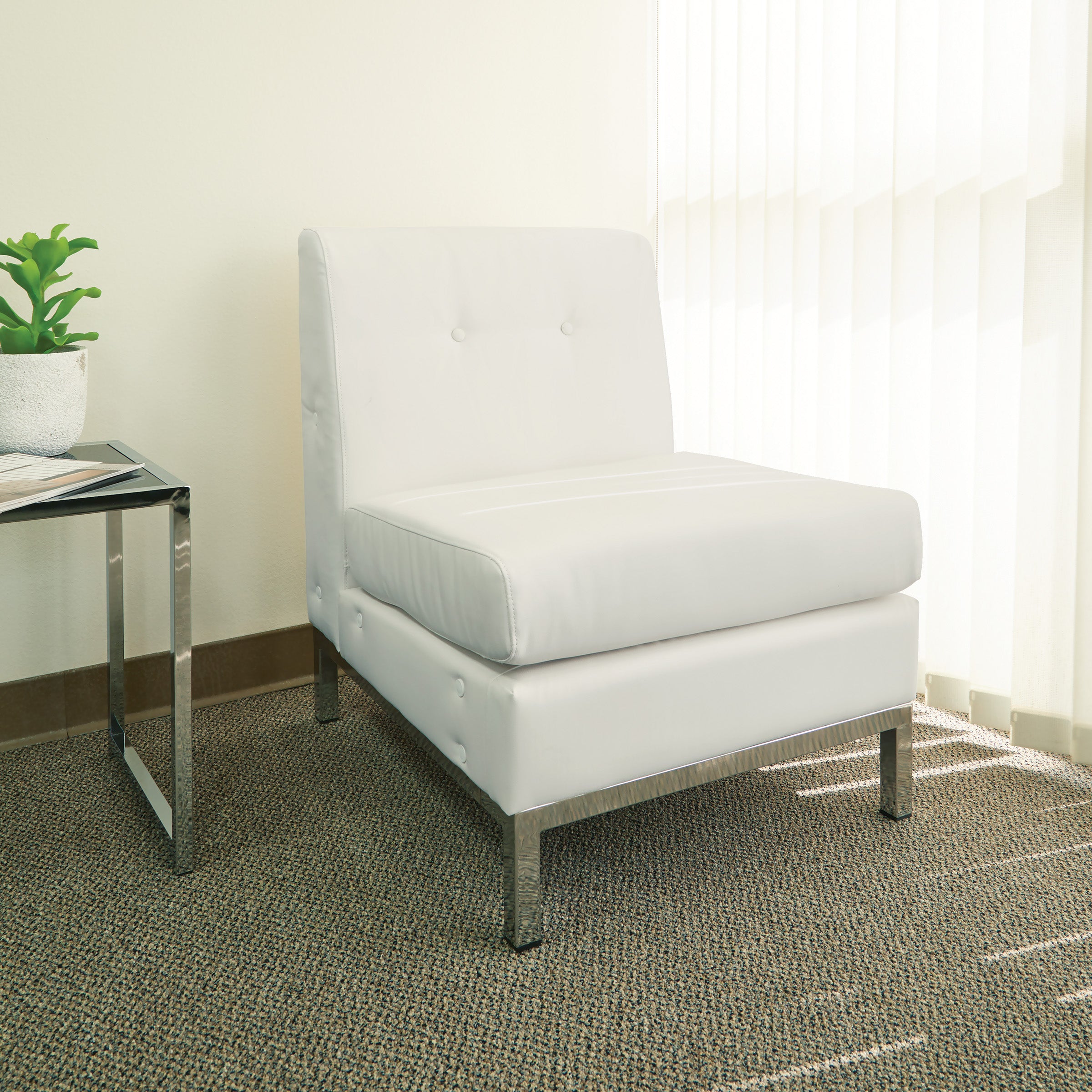 Wall Street Armless Chair
