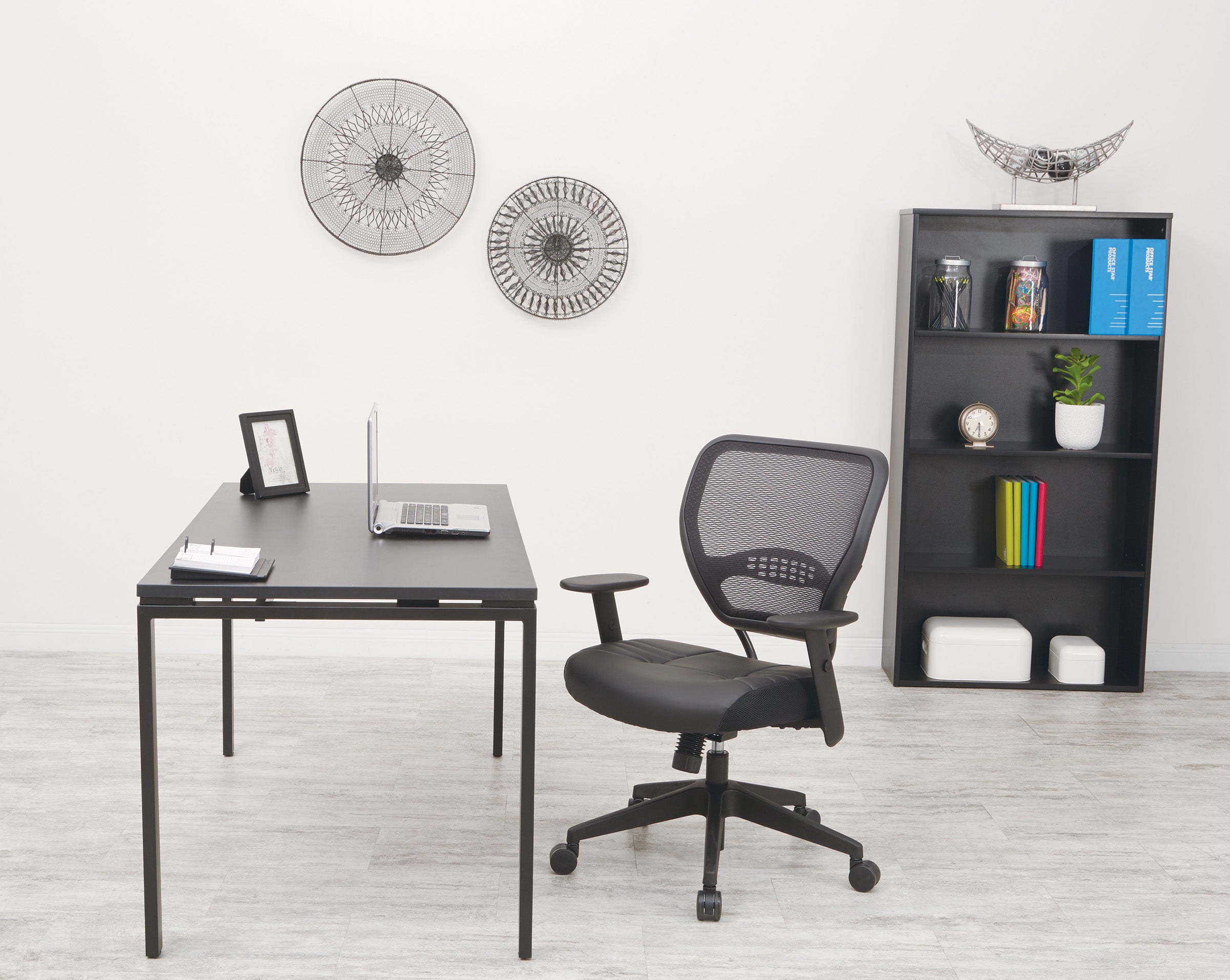 Professional Dark AirGrid® Managers Chair