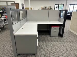 A Refurb Blend Pre Owned Herman Miller Ethospace Typical B